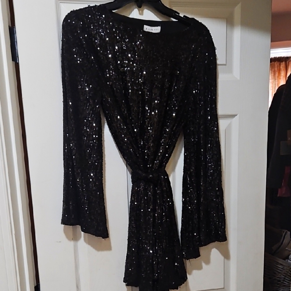 Elegant Black Sequin Dress Gianni Bini
